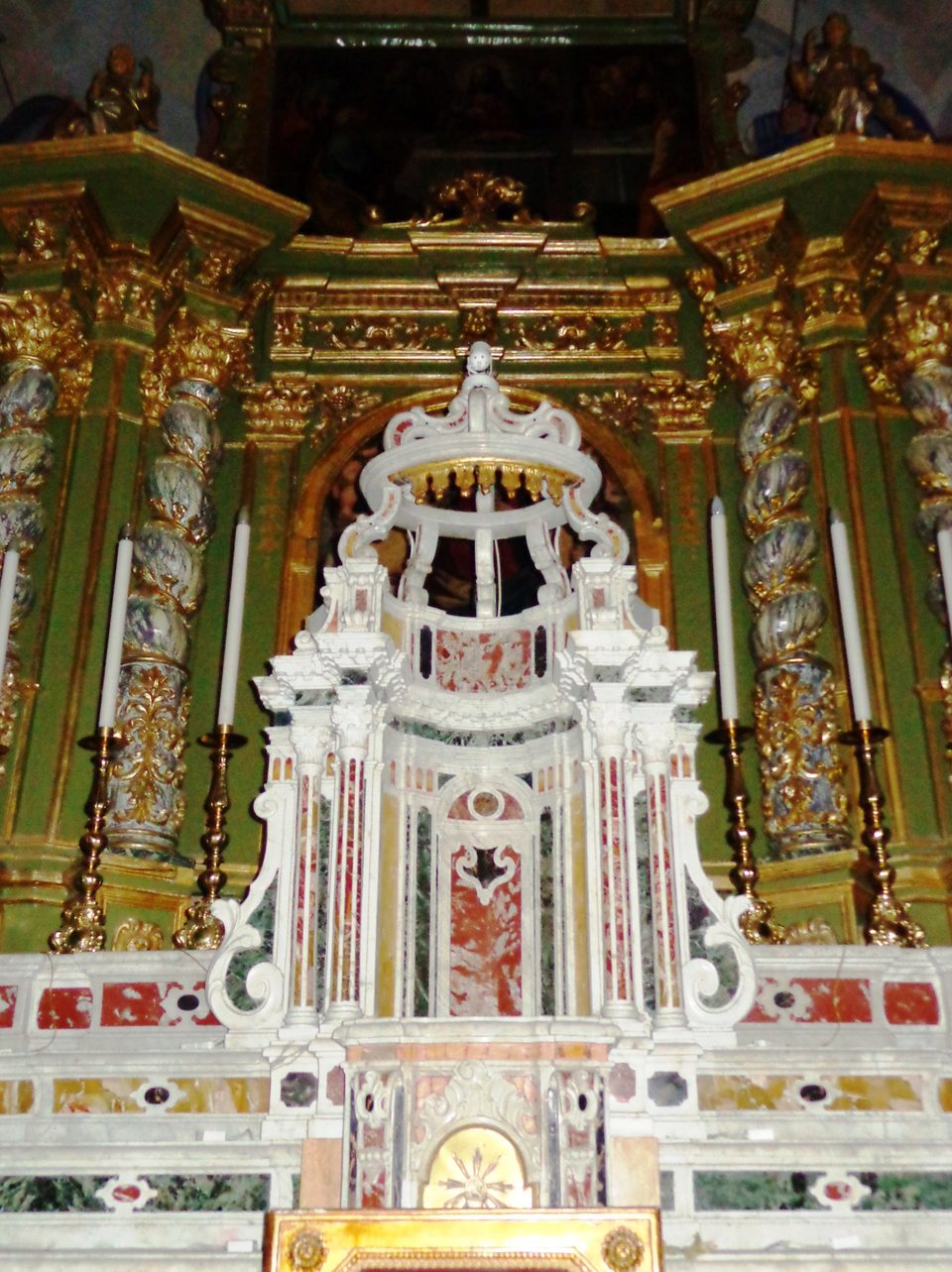 Il ciborio dell'altare maggiore